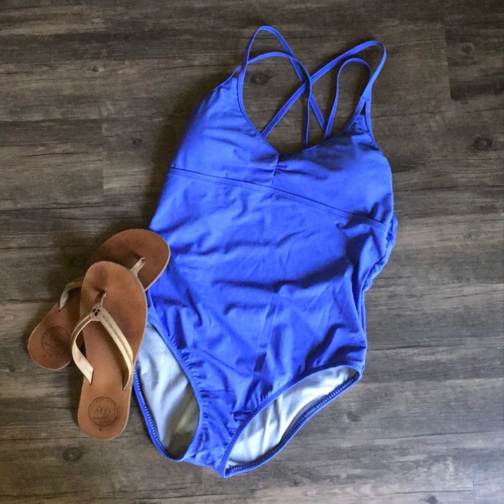 Speedo Periwinkle Blue one piece bathing suit